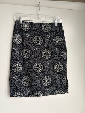 LOFT Black Medallion Print Pencil Skirt